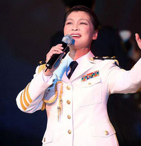 揭秘演艺圈中将星军衔的明星 黄宏正军级待遇(组图)