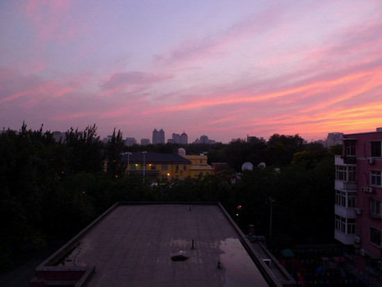 同一场景连拍408天 真实记录最美和最脏的北京(多图)