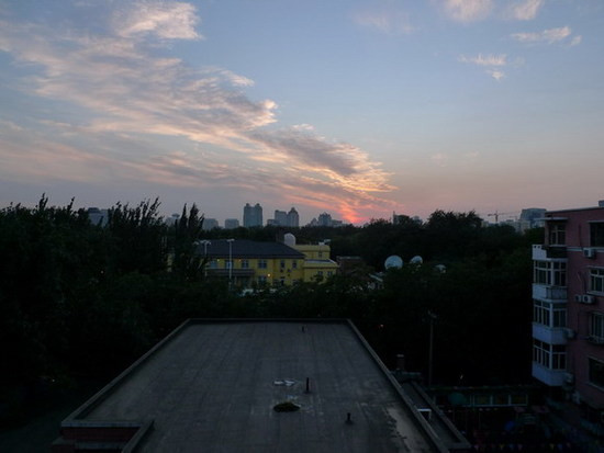 同一场景连拍408天 真实记录最美和最脏的北京(多图)