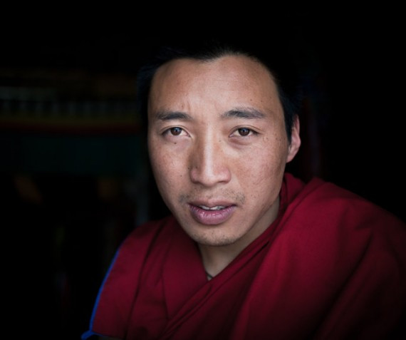 《纽约时报》记者探访四川康巴藏区：他们存在于时间之外