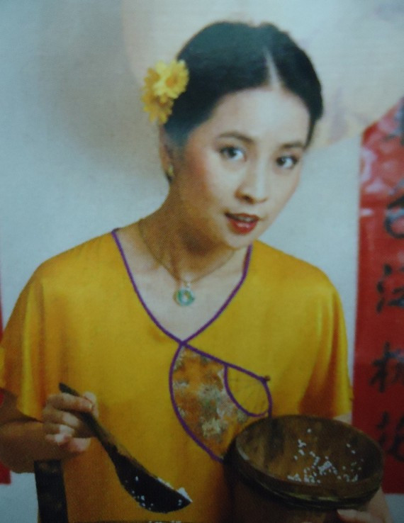 林凤娇当红时期的绝版嫩照罕见曝光(组图)