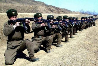 朝鲜100多万学生自愿参军打“圣战”