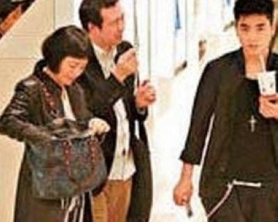 明星“私生子”落魄成长:王祖贤聋哑女儿再曝光(组图)