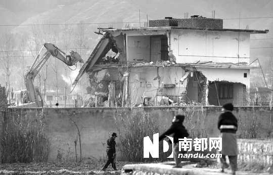 拉登被击毙细节曝光：发生15秒遭遇战 被三枪爆头(多图)