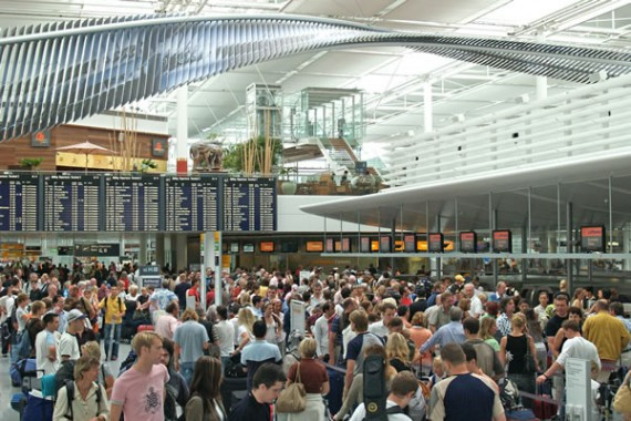 Munich_Airport_Center_02