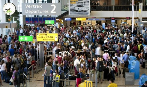 051109_schiphol_anp-10220878_1