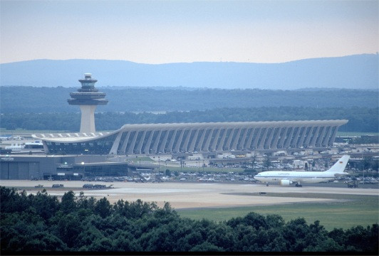 Dulles_Terminal