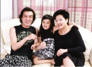 揭秘李咏追求哈文:从一见钟情到死皮赖脸(组图)