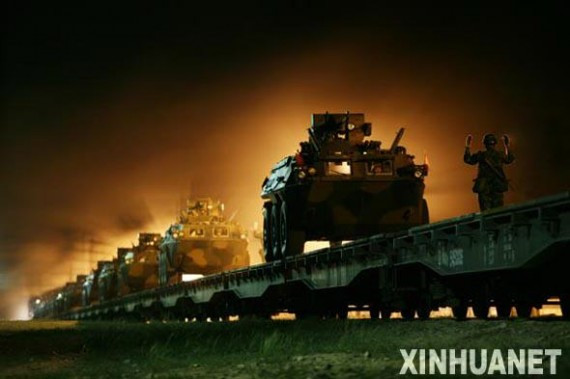 中国高铁暗藏军事用途 部队一夜可部署上百导弹(组图)