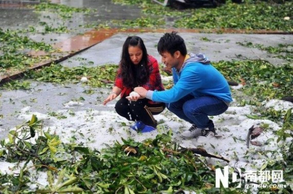 广东多地突遭风雹袭击 在东莞已造成8死136伤(高清组图)