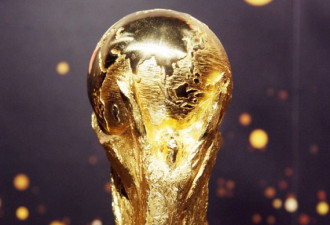足球迷将有机会一睹 2014 世界杯奖杯