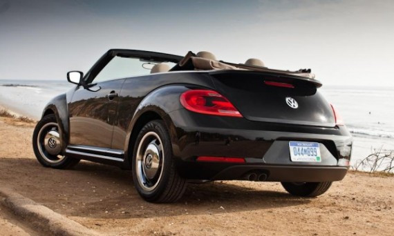 2013-Volkswagen-Beetle-Convertible