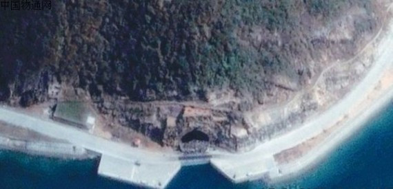 资料图:外媒刊出的据称是中国海南基地的卫星照片。
