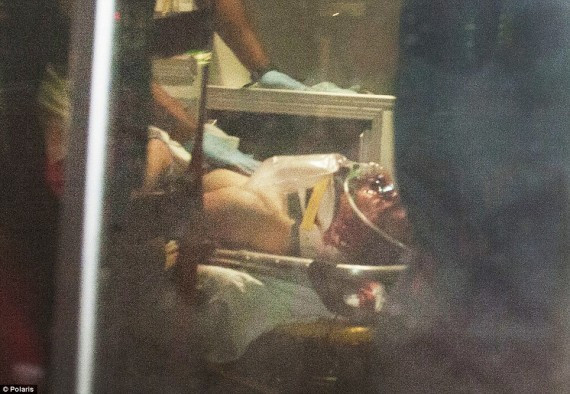 逮捕爆炸案嫌犯细节:通过热成像发现船内疑犯(组图)