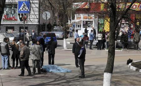 俄罗斯男子因汽车被撞 开枪扫射人群泄愤 致6人死亡(图)