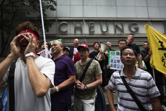 香港货柜码头工人持续罢工 冲击李嘉诚豪宅(高清多图)