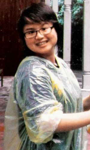 台湾17岁少女玩云霄飞车 瞬间时速过快被吓死(组图)