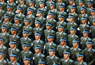 中国国防放弃单纯守土 将建进攻军队
