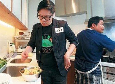 昔日TVB高层陈志云千万豪宅曝光 男佣贴身服侍(组图)