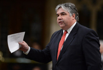 拒征入境费 加拿大政府赞美参议院决议