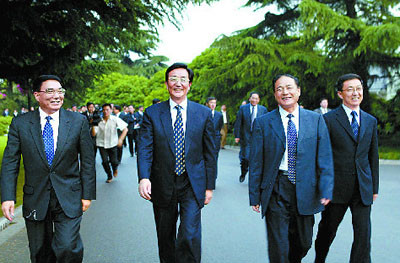 中国高官落马前的最后露面:陈良宇为刘翔加油 心情微妙