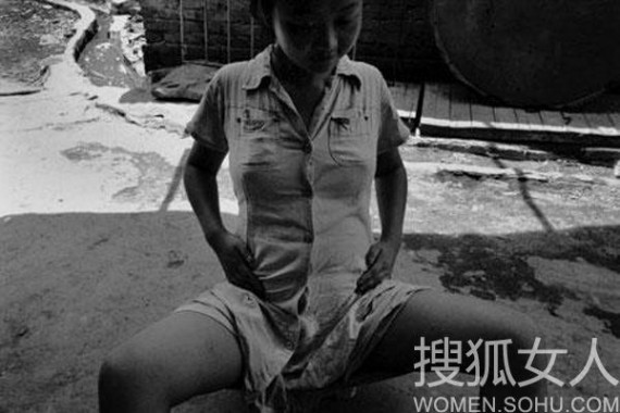 摄影师记录卖淫女的灰白人生 :穿裤子的力都没有了(组图)