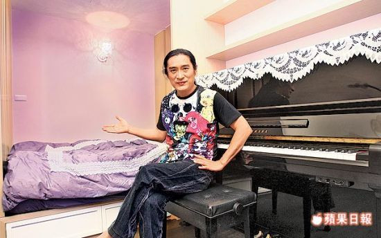 黄安22岁女儿未婚先孕 花千万迎混血外孙(组图)