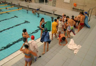 安省公校7年级学生 可以免费学习游泳