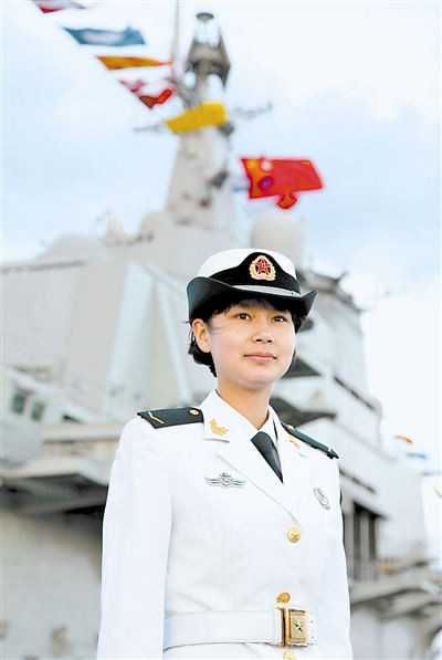 解放军航母辽宁舰女兵宿舍公开 找门不用记路(组图)
