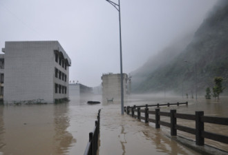 北川地震遗址遇暴雨数亿元投资打水漂