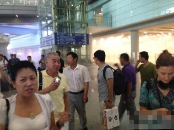 北京首都机场出站口附近发生爆炸 残疾人引爆炸弹 (多图)