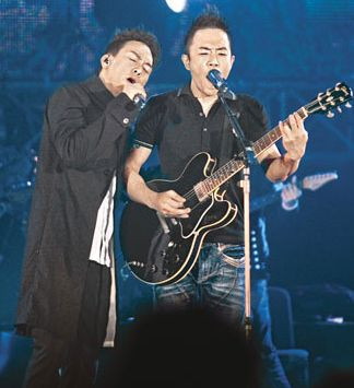 开扒朱茵震撼的“悲喜人生”:当小三遭劈腿 意外怀孕(组图)