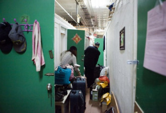 纽约中国城 实拍被逐出家的贫困移民