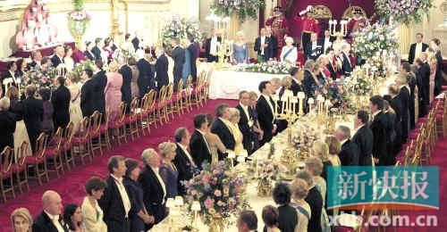 英国女王为美国总统奥巴马举行的欢迎晚宴。新华社资料图