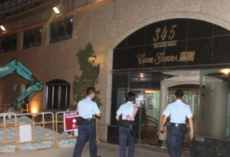 郭富城收23岁女艺人家中过夜 惊动警方