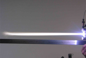 中国造真实激光剑 超高温热源长一米