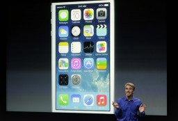 盘点苹果iOS7操作系统的7项重要改进