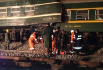 青藏铁路两火车相撞 已致50多人受伤