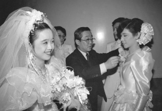 中国婚礼变迁图 简单朴素到彰显个性