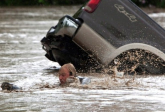 卡加利多伦多水灾列2013天气新闻之首