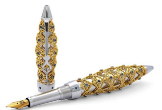 英国土豪金钢笔镶18K金 标价2.9万镑