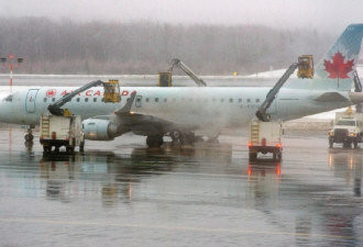 暴风雪袭击大西洋省份 大批航班被取消