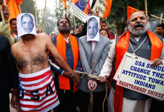 印度被美点燃屈辱 抗议逮捕女外交官
