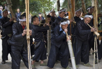 公安部特批 实拍中国最后的枪手部落