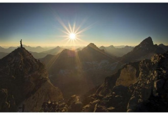 美不胜收：加国摄影师拍落基山脉风光