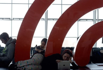 惊！加国政府利用机场wifi 监控乘客