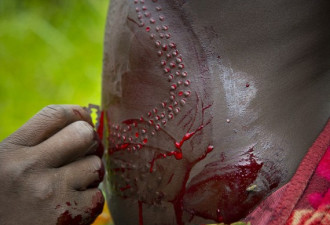 恐怖的非洲部落土著纹身 追求伤痕美