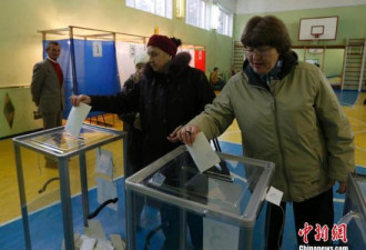 克里米亚公投：民调显示93%支持入俄