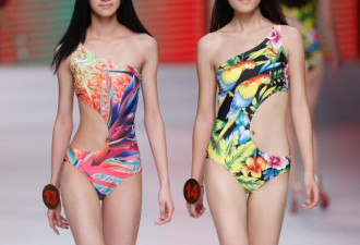 中国超模大赛总决赛举行 佳丽泳装斗艳