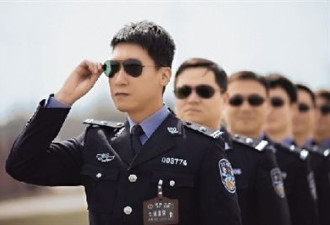 郑州交巡警队公布男警员照 魅力爆棚